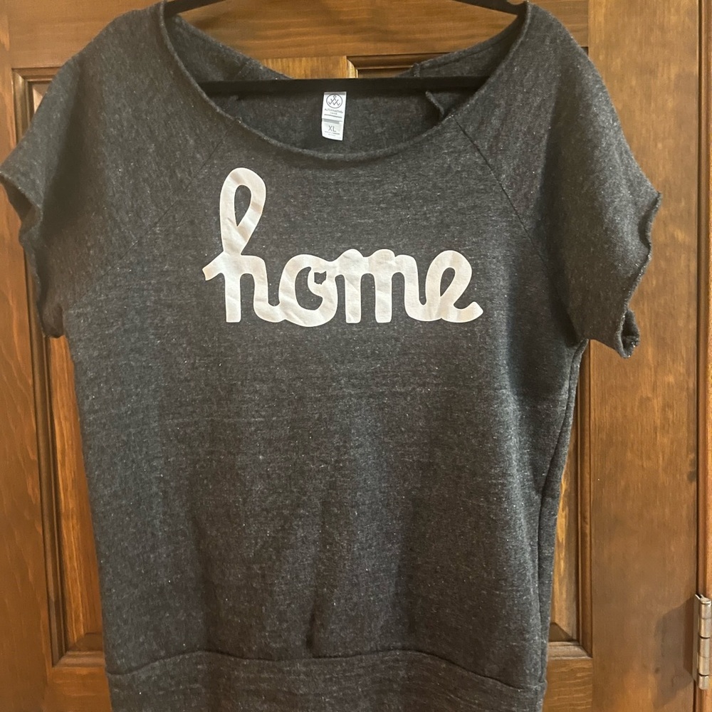 Adult XL off the shoulder sweatshirt. Ohio “Home” on front